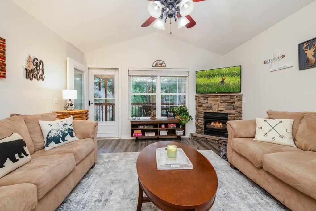 Great Smoky Mountain Get-Away Villa Pigeon Forge Eksteriør bilde